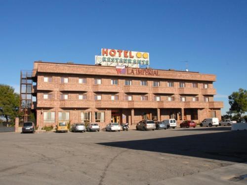 Hotel La Imperial Luceni Exterior foto